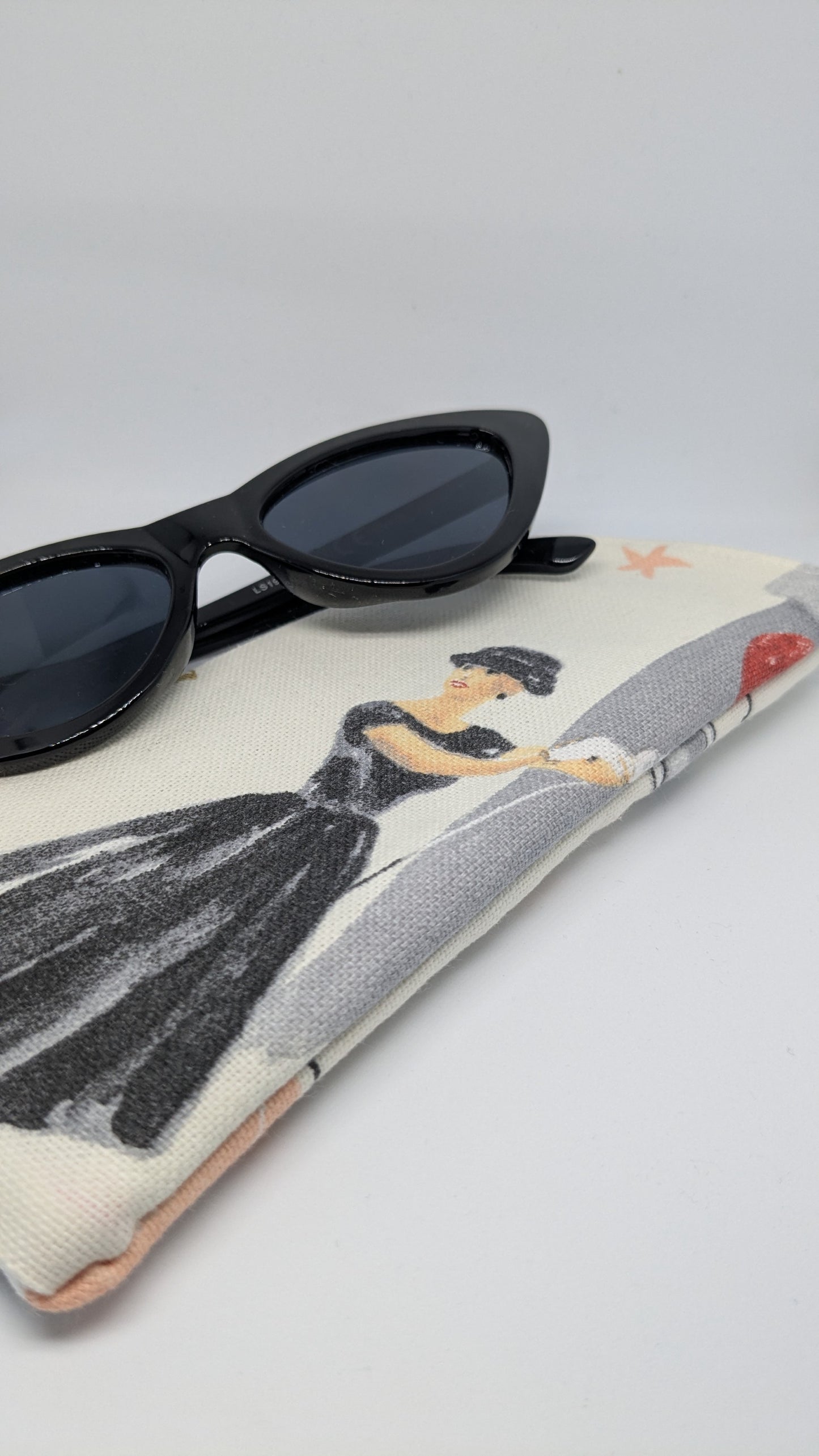 Audrey Eyewear Case