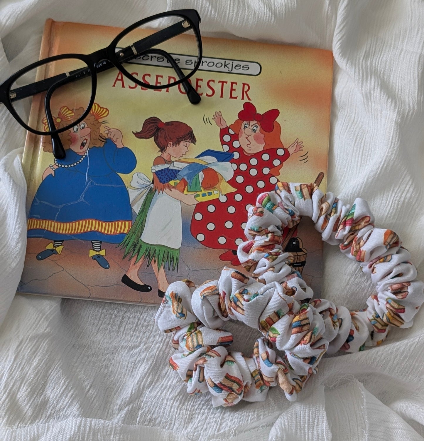 Bedtime Stories Scrunchie